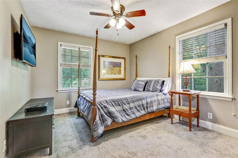 Image for property 604 CONTINENTAL Drive, Lawrenceville, GA 30044
