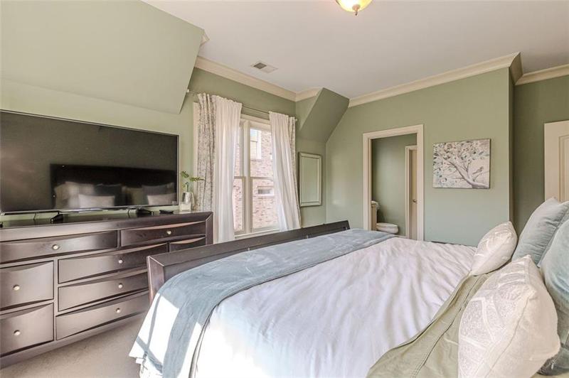 Image for property 1829 Buckhead Valley Lane, Atlanta, GA 30324