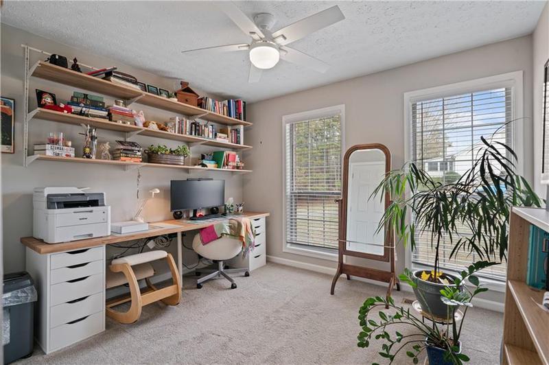 Image for property 5550 Chestnut Creek Lane, Flowery Branch, GA 30542