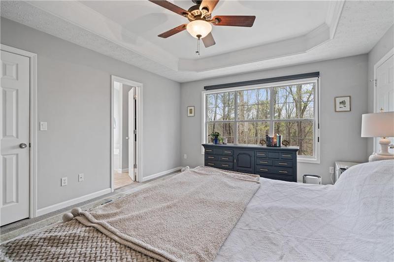 Image for property 5550 Chestnut Creek Lane, Flowery Branch, GA 30542