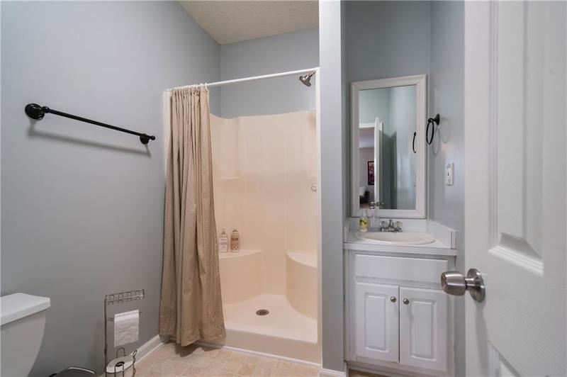 Image for property 5550 Chestnut Creek Lane, Flowery Branch, GA 30542