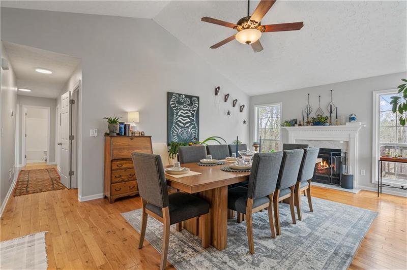 Image for property 5550 Chestnut Creek Lane, Flowery Branch, GA 30542