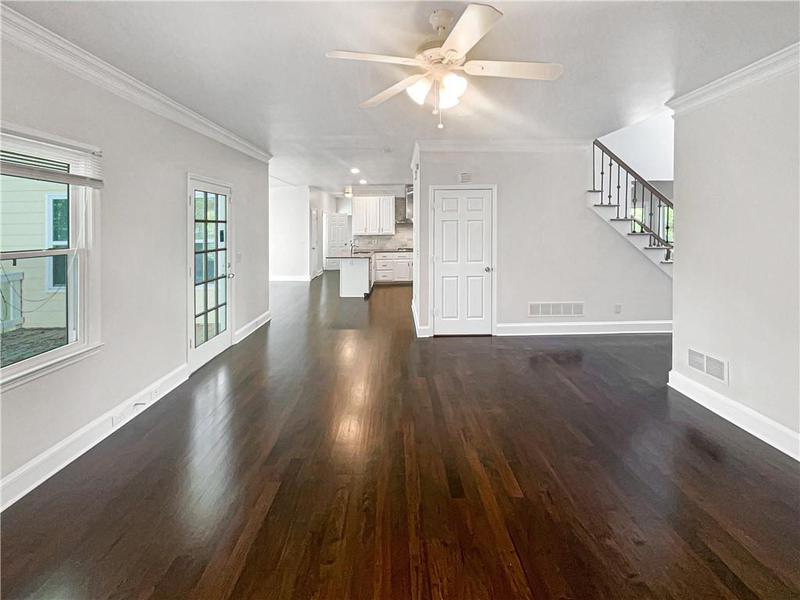 Image for property 819 Bermuda Run, Woodstock, GA 30189