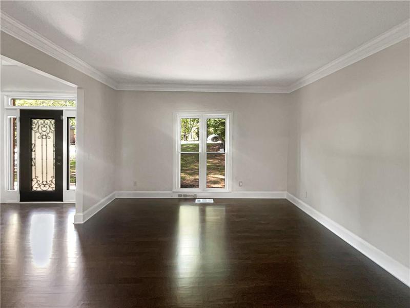 Image for property 819 Bermuda Run, Woodstock, GA 30189