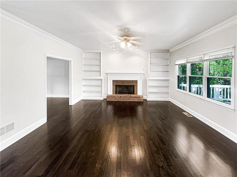 Image for property 819 Bermuda Run, Woodstock, GA 30189