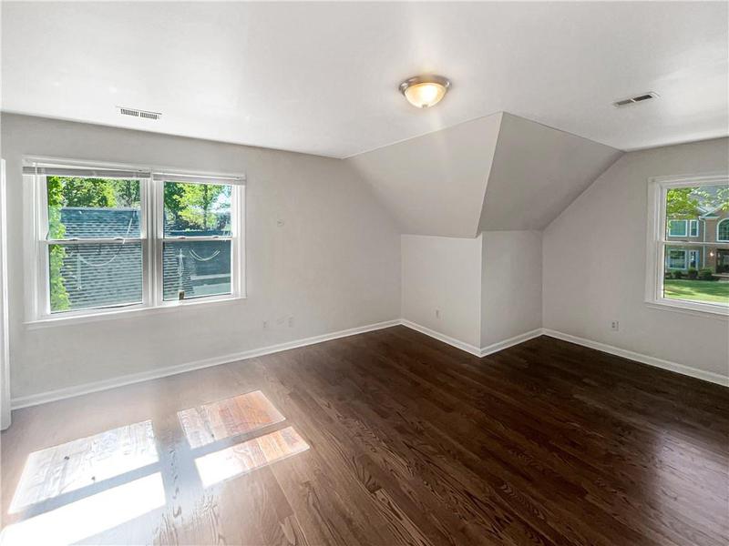 Image for property 819 Bermuda Run, Woodstock, GA 30189