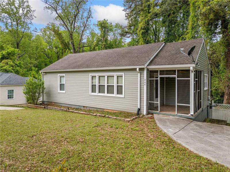 Image for property 244 PaulaDean Circle, Marietta, GA 30067