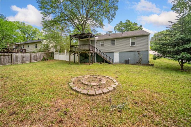 Image for property 244 PaulaDean Circle, Marietta, GA 30067