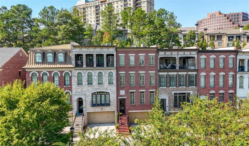 Image for property 3633 Broughton Circle, Atlanta, GA 30339
