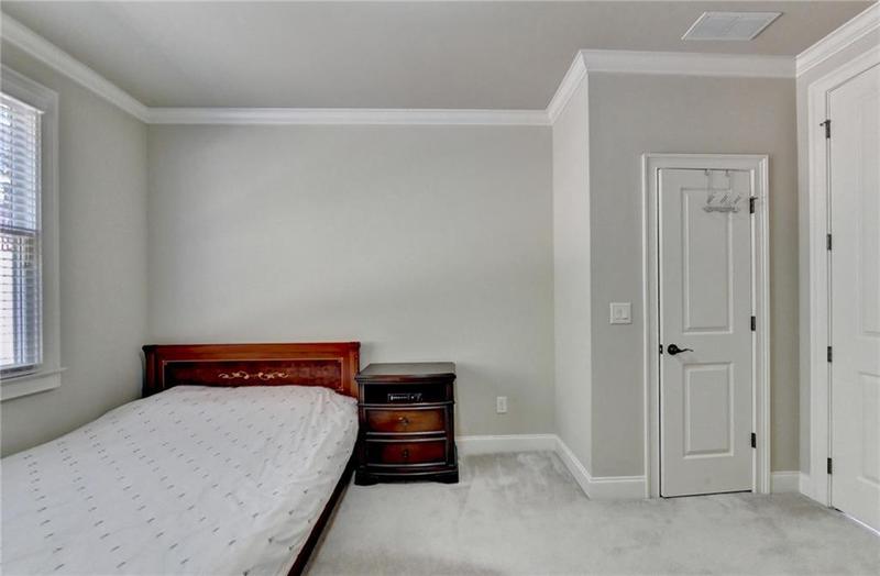 Image for property 3191 Lake Mcginnis Drive, Suwanee, GA 30024