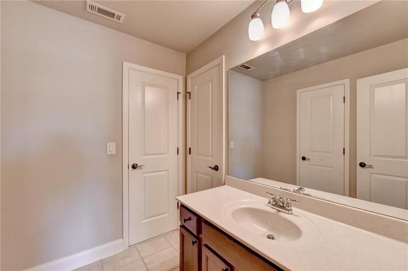 Image for property 3191 Lake Mcginnis Drive, Suwanee, GA 30024