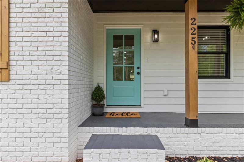 Image for property 225 Valley Drive, Roswell, GA 30075