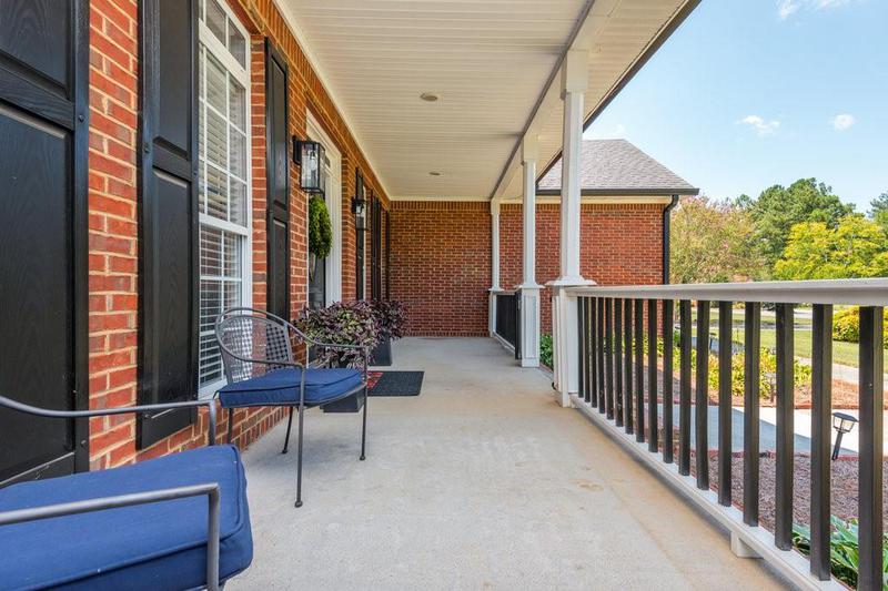Image for property 12 Ivy Chase Way, Cartersville, GA 30121