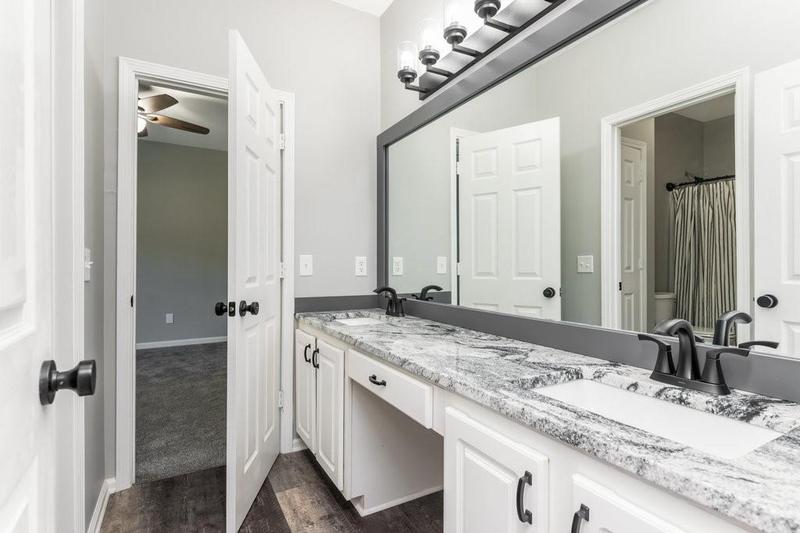 Image for property 12 Ivy Chase Way, Cartersville, GA 30121
