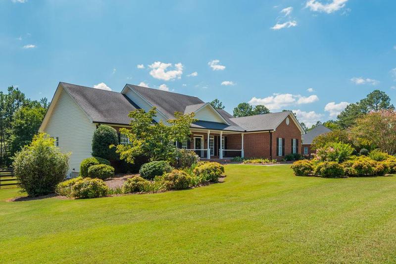 Image for property 12 Ivy Chase Way, Cartersville, GA 30121