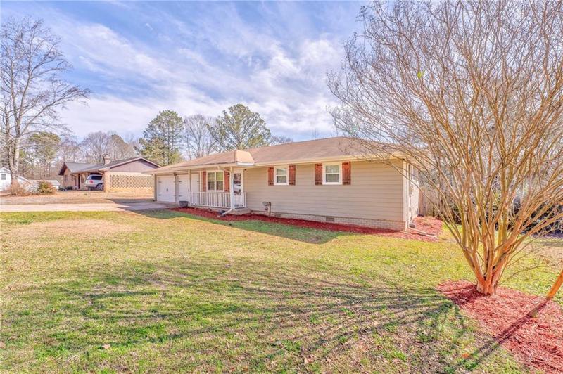 Image for property 1408 LAKE PARADISE Road, Villa Rica, GA 30180