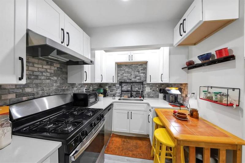 Image for property 244 1st Street, Atlanta, GA 30314