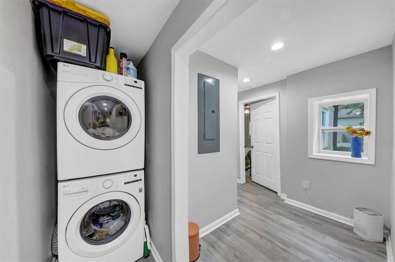 Image for property 244 1st Street, Atlanta, GA 30314