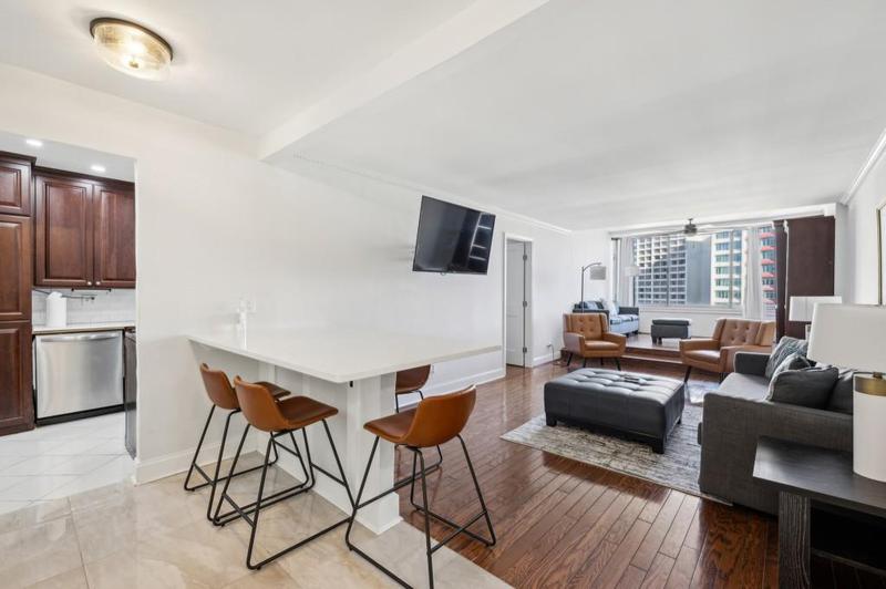 Image for property 215 Piedmont Avenue 2109, Atlanta, GA 30308