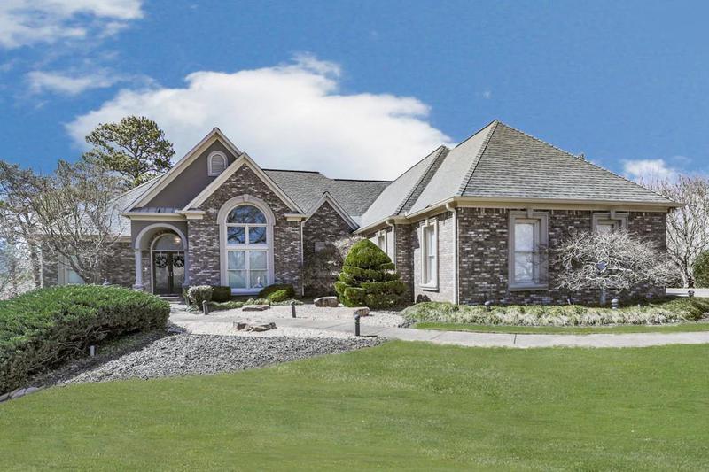 Image for property 329 Lakebridge Crossing, Canton, GA 30114