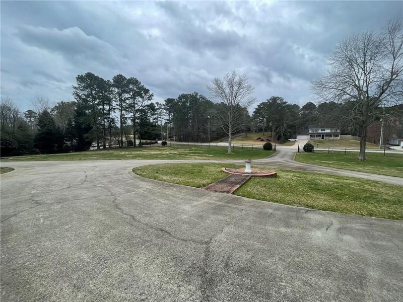 Image for property 3355 Smithtown Road, Suwanee, GA 30024