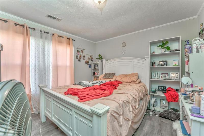 Image for property 424 Wayside Road, Rome, GA 30161