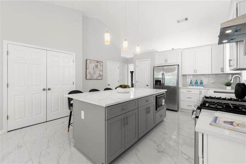 Image for property 285 Saddle Bridge Drive, Alpharetta, GA 30022