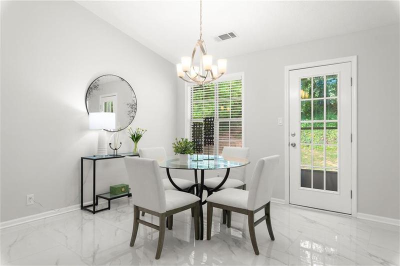 Image for property 285 Saddle Bridge Drive, Alpharetta, GA 30022