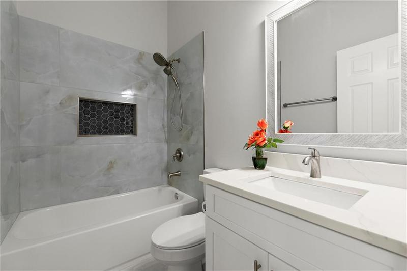 Image for property 285 Saddle Bridge Drive, Alpharetta, GA 30022