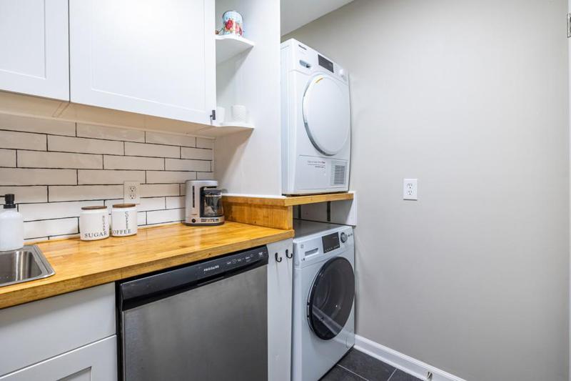 Image for property 1181 Church Street F, Decatur, GA 30030