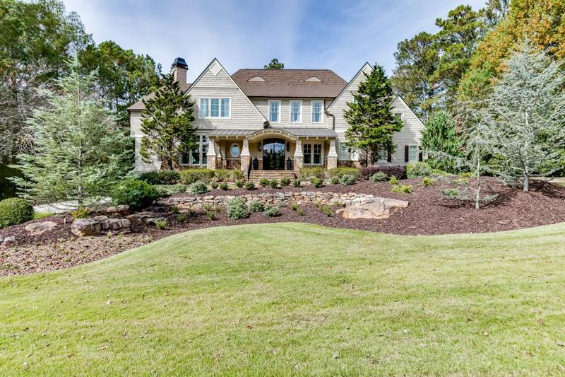 Image for property 923 Little Darby Lane, Suwanee, GA 30024