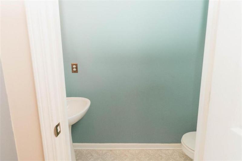 Image for property 287 Diamond Court, Carrollton, GA 30116