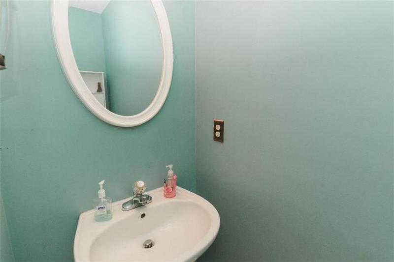 Image for property 287 Diamond Court, Carrollton, GA 30116