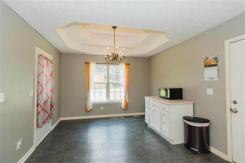 Image for property 287 Diamond Court, Carrollton, GA 30116