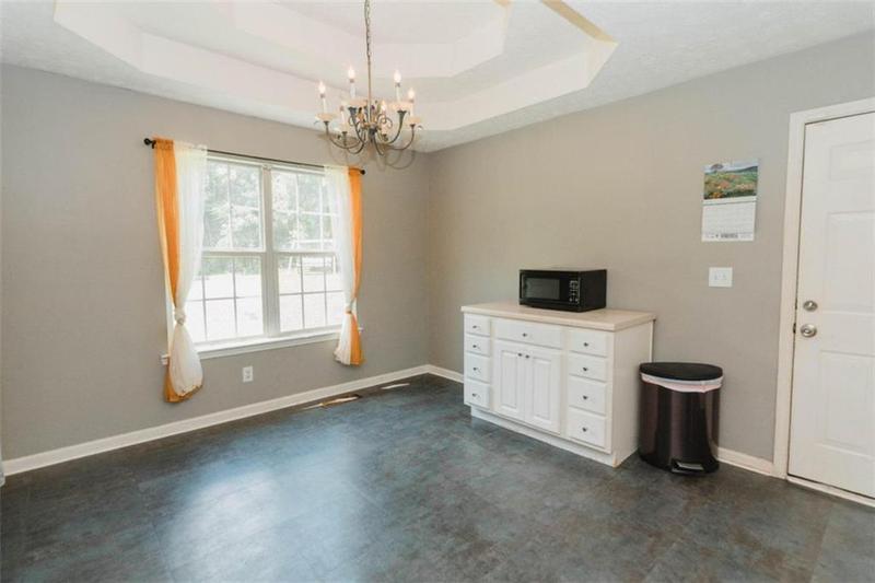 Image for property 287 Diamond Court, Carrollton, GA 30116