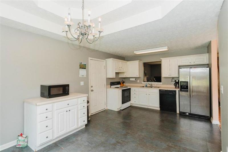 Image for property 287 Diamond Court, Carrollton, GA 30116