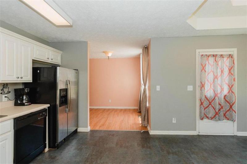 Image for property 287 Diamond Court, Carrollton, GA 30116