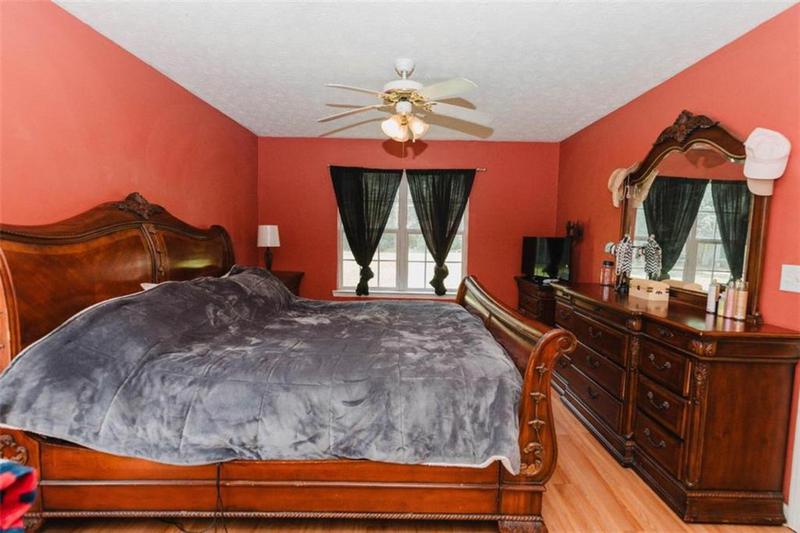 Image for property 287 Diamond Court, Carrollton, GA 30116