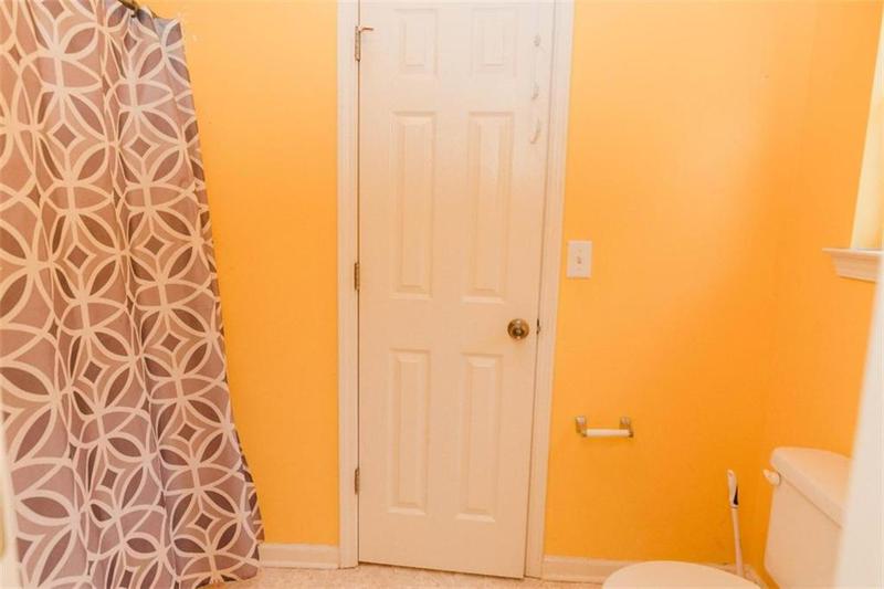 Image for property 287 Diamond Court, Carrollton, GA 30116