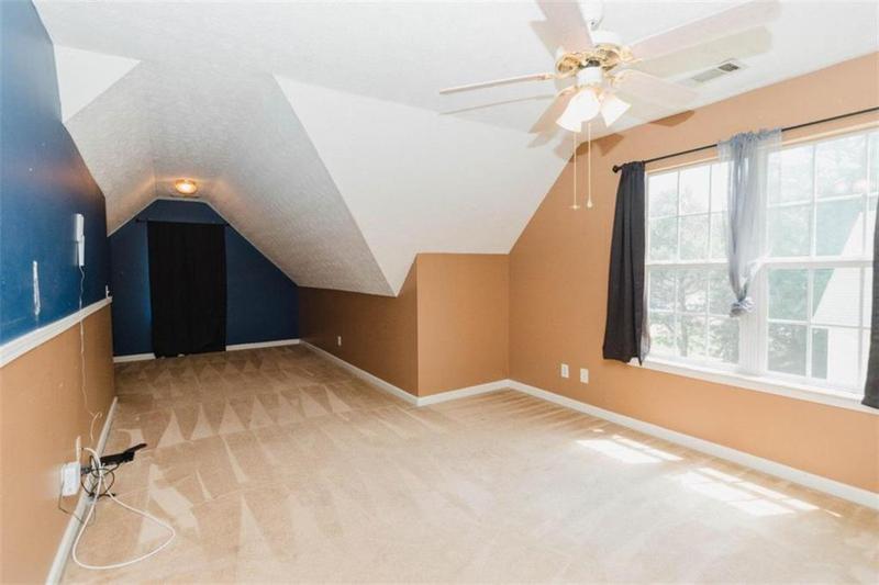 Image for property 287 Diamond Court, Carrollton, GA 30116