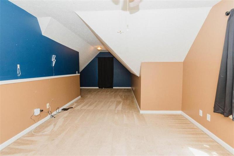 Image for property 287 Diamond Court, Carrollton, GA 30116