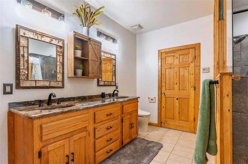 Image for property 2037 Newport Dr, Ellijay, GA 30540