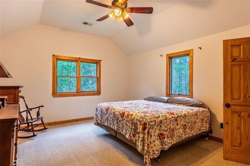 Image for property 2037 Newport Dr, Ellijay, GA 30540