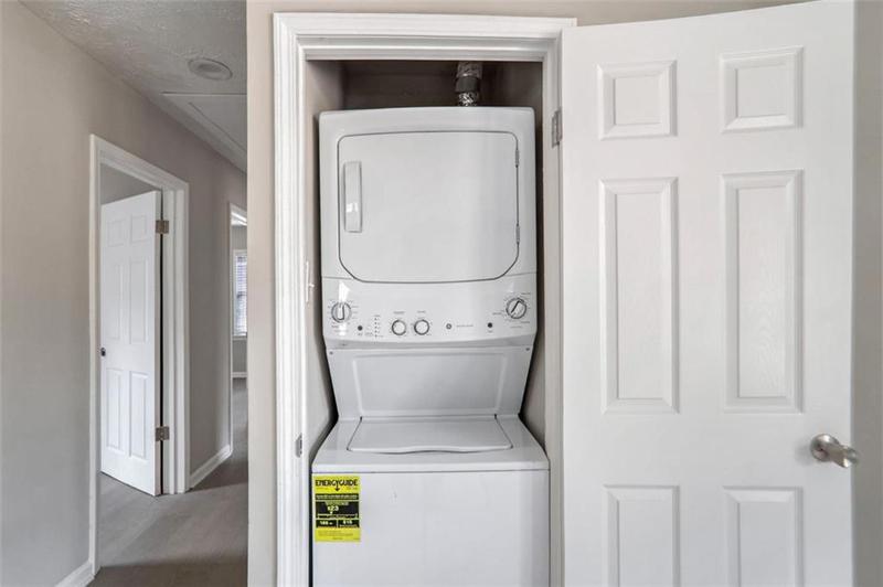 Image for property 2945 Catalina Drive, Decatur, GA 30032