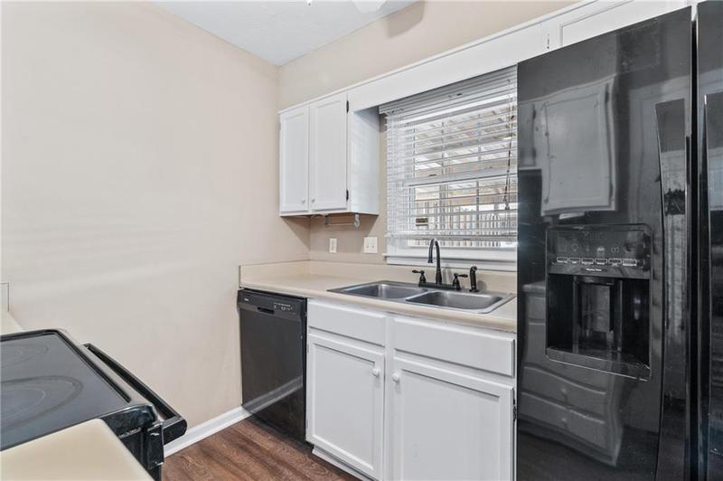 Image for property 223 Chads Ford Way, Roswell, GA 30076