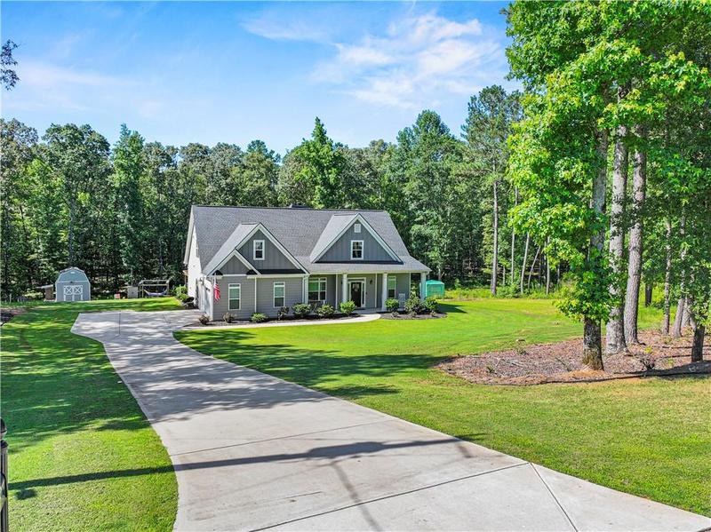Image for property 224 Blackthorn Road, Colbert, GA 30628