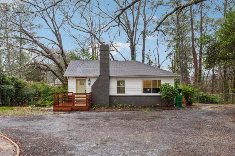 Image for property 1849 S Columbia Place, Decatur, GA 30032