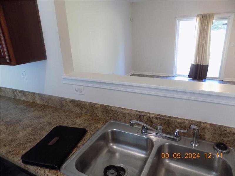 Image for property 5509 Sable Way, Atlanta, GA 30349
