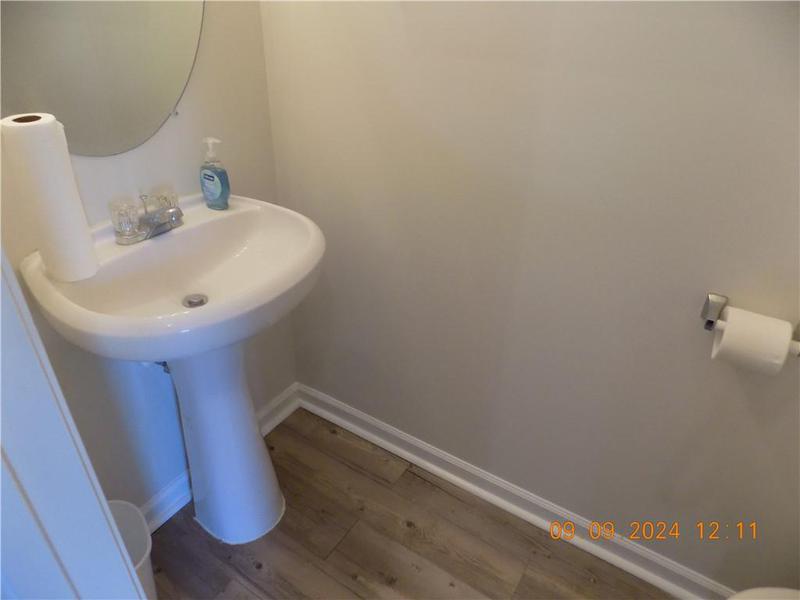Image for property 5509 Sable Way, Atlanta, GA 30349