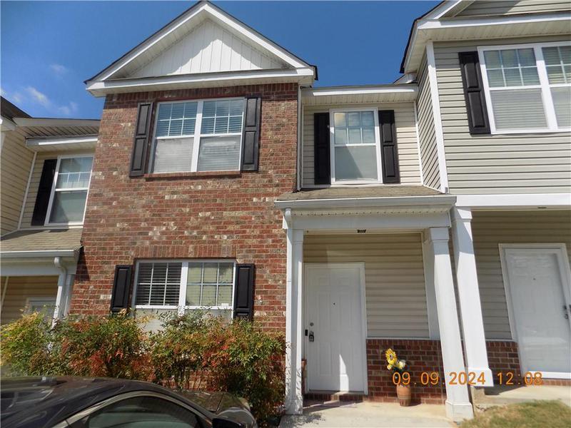 Image for property 5509 Sable Way, Atlanta, GA 30349